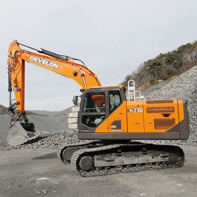 Rupsgraafmachine 23t